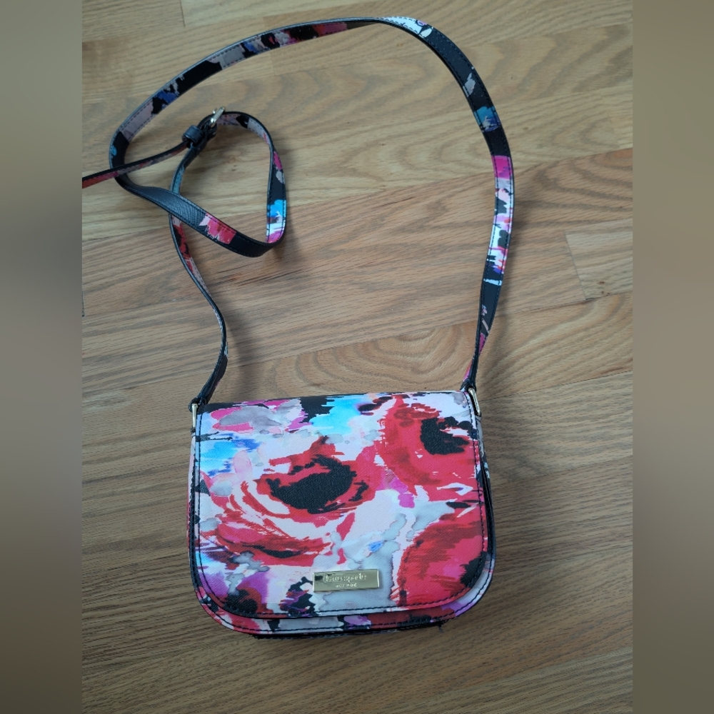 Kate Spade laurel way carsen crossbody floral purae
